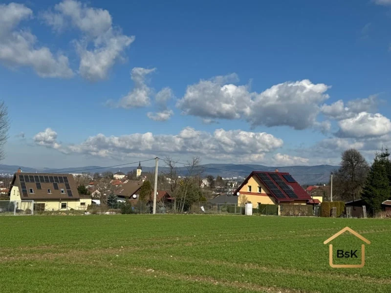 Prodej stavebního pozemku 1050 m²