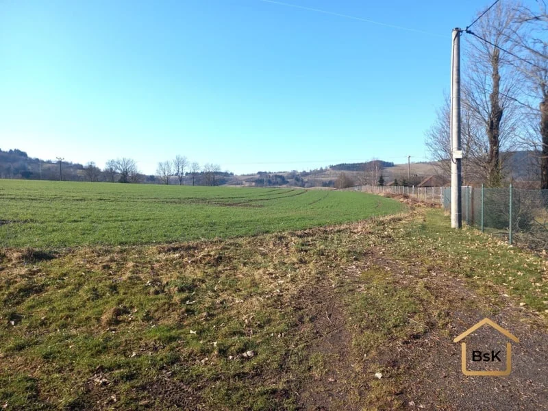 Prodej stavebního pozemku 1050 m²
