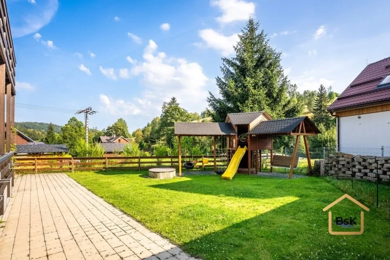 Pronájem bytu 2+kk 40 m²