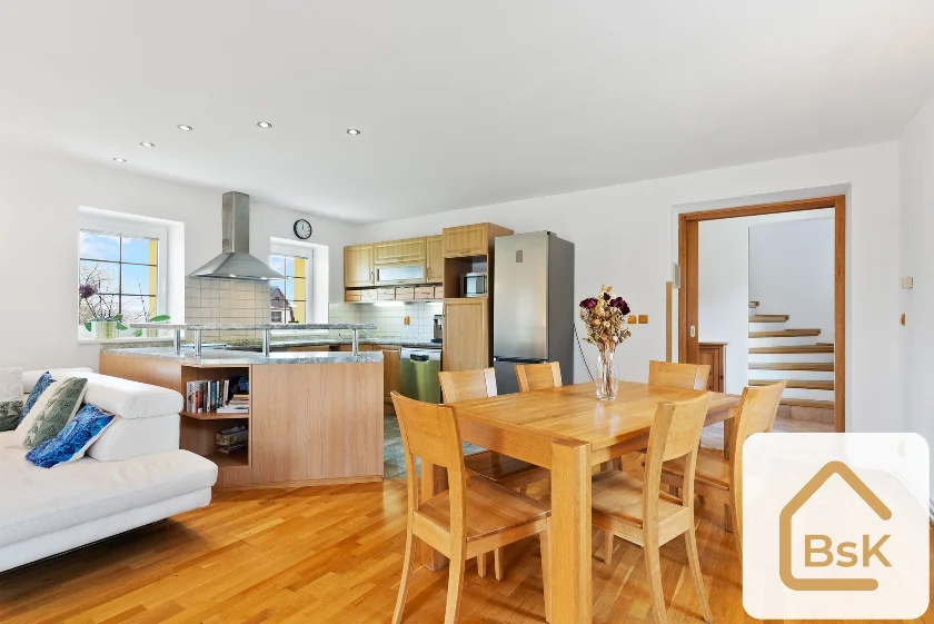 Prodej rodinného domu 168 m² s garáží a pozemkem 1569 m², Liberec