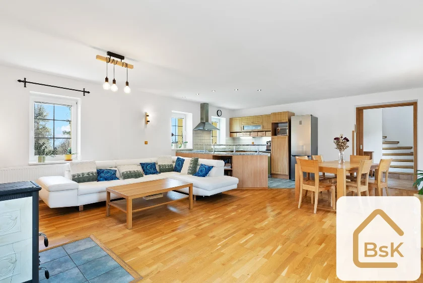 Prodej rodinného domu 168 m² s garáží a pozemkem 1569 m², Liberec