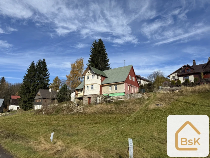 Prodej rodinného domu – Kořenov, Jizerské hory | 152 m² zastavěná plocha + pozemek 1295 m²