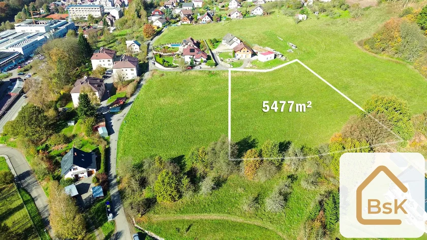 Prodej stavebního pozemku 5 477 m², Semily