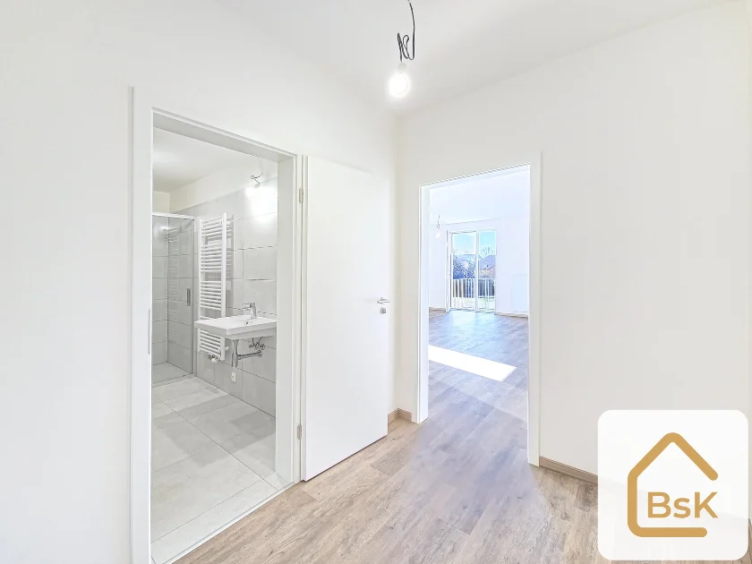 Podnájem bytu 2+kk 65 m² se dvěma balkony, Český Brod