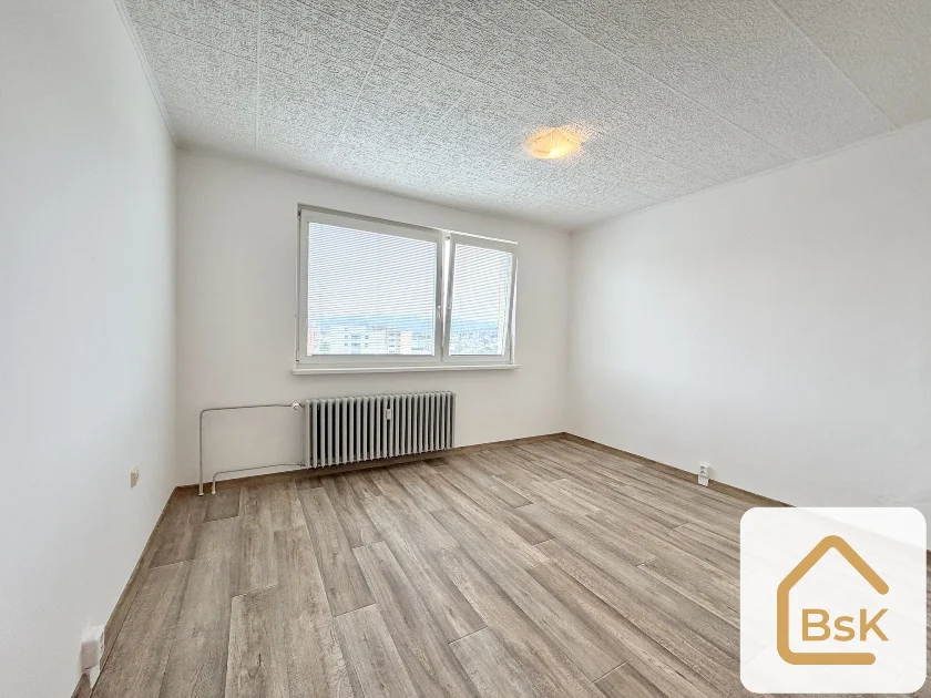 Pronájem bytu 1+kk, 29m² - Na Vršku, Jablonec nad Nisou