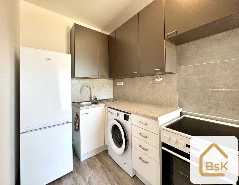 Pronájem vybaveného bytu 2+kk, 27 m², Český Brod