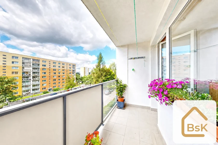 Prodej bytu 3+1 72 m² s prostornou lodžií, Jablonec nad Nisou - Mšeno nad Nisou